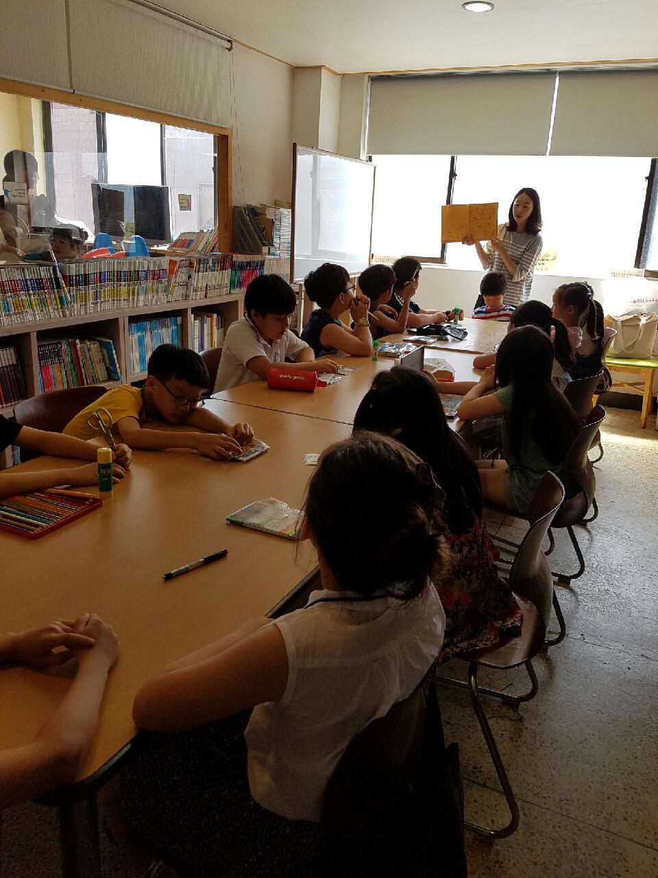 공공-작은도서관 연계협력 -책과함께생각을그리는아이-.jpg