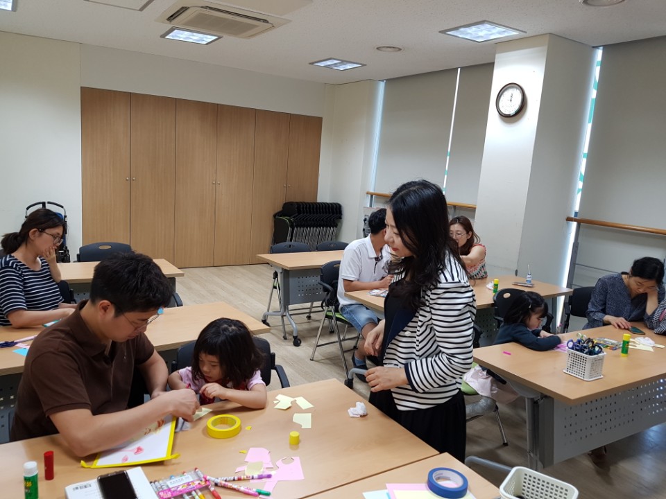 엄마랑 아빠랑  Fun Fun Day! (2).jpg