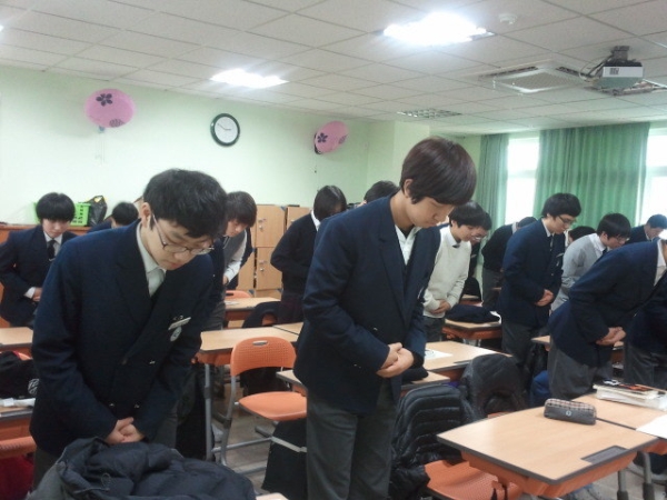 2012-12-20_14_50_02 청소년기본예절.jpg